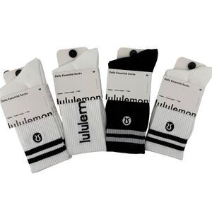 Lululemon Daily Essential Socks Unisex Crew Length Medium Black White Set 4